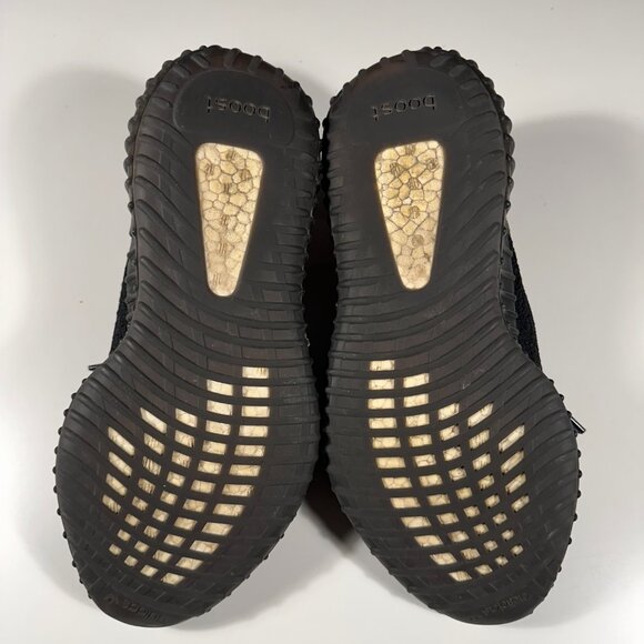 Adidas Yeezy 350 BY9612 Core Black Red Size US 9 Pre Owned - Picture 8 of 9